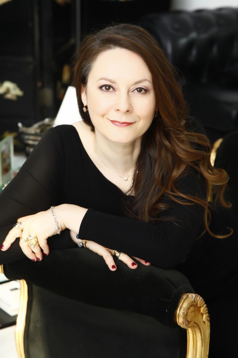 Olga Thomas — composer, author and storyteller
